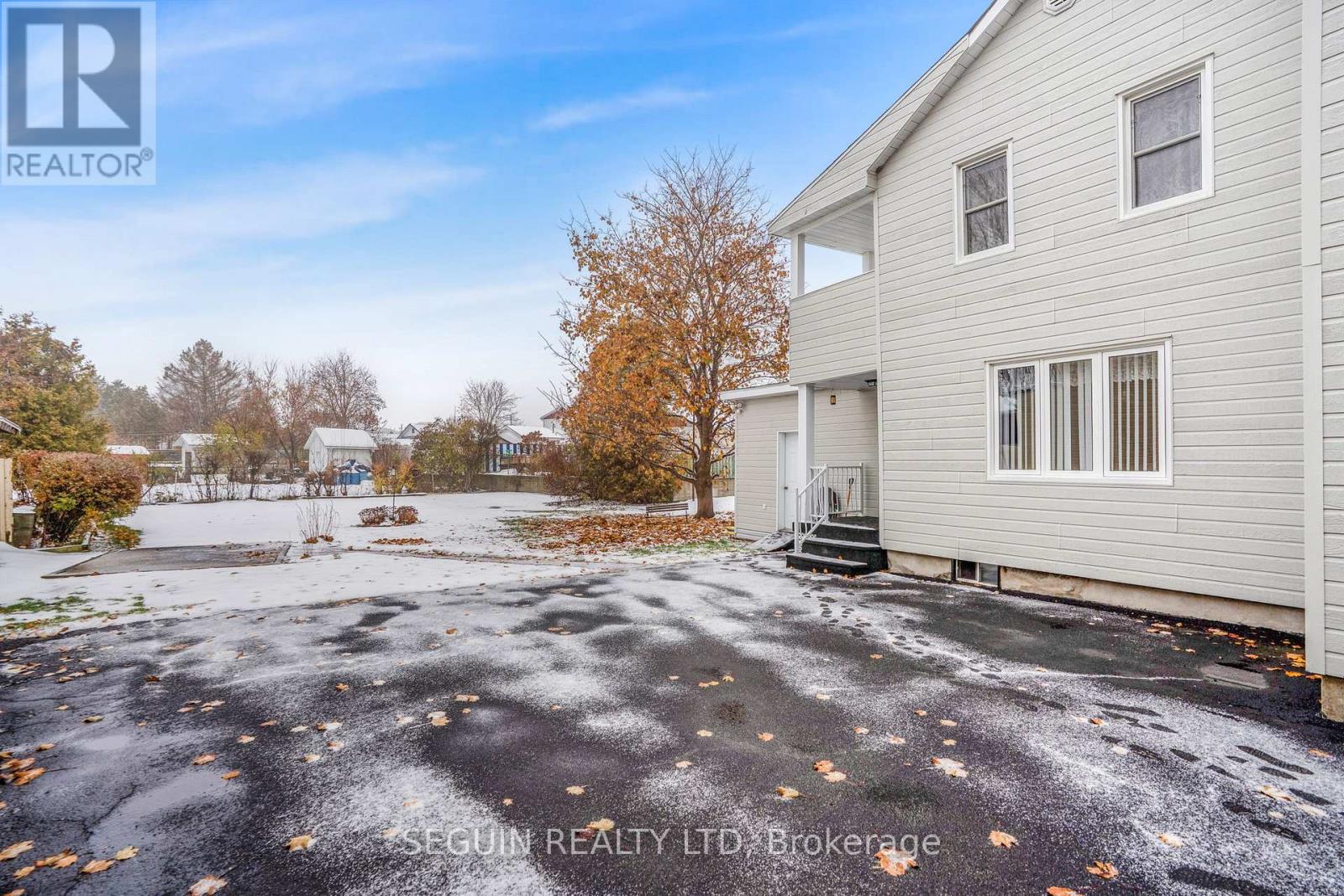 1172 Main Street E, Hawkesbury, Ontario  K6A 1C1 - Photo 4 - X12571296