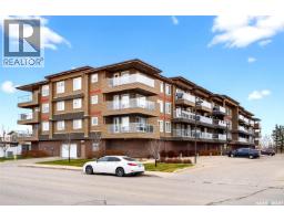 104 2311 Windsor Park ROAD Spruce Meadows