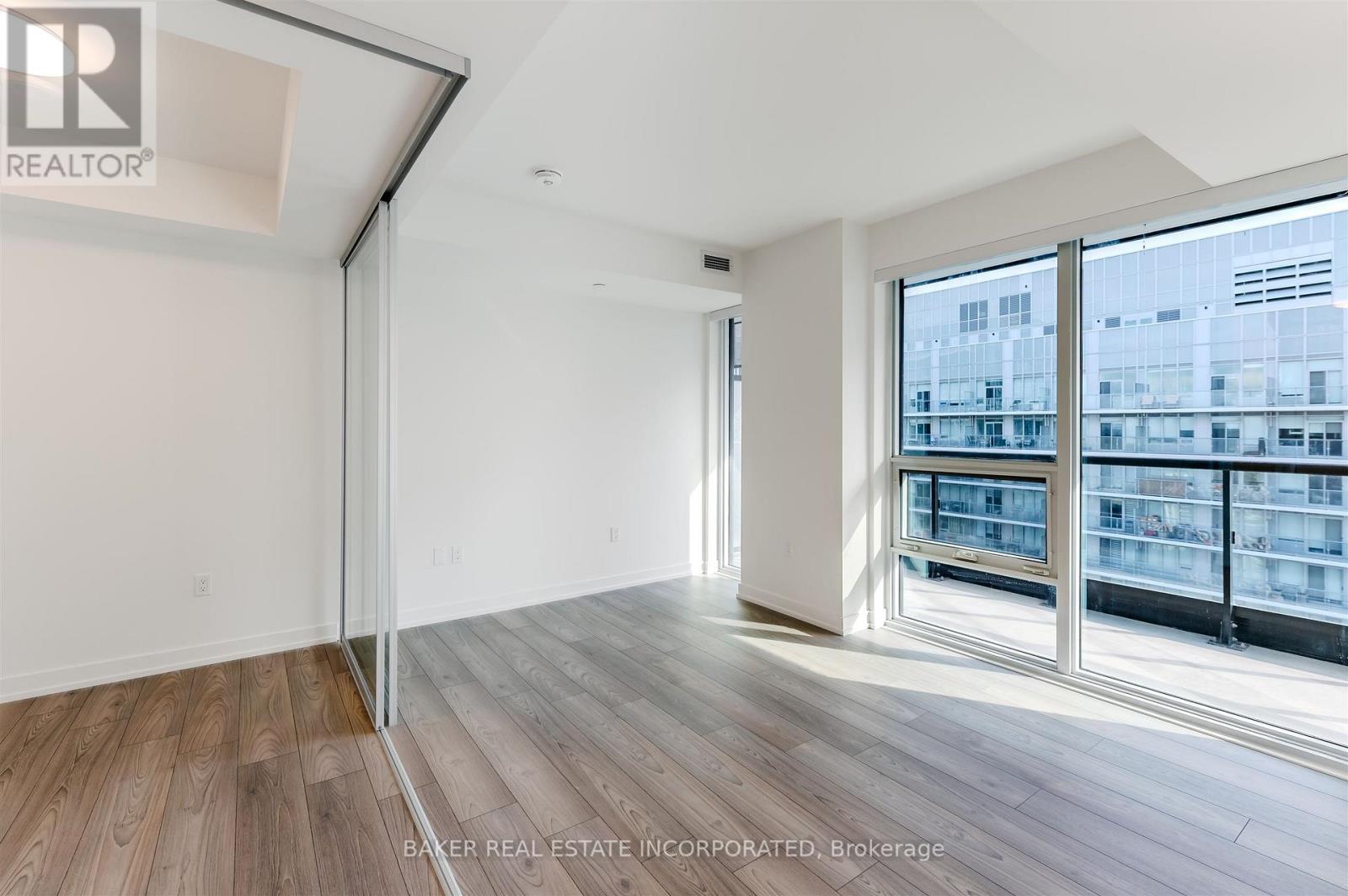 3604 - 223 Redpath Avenue, Toronto, Ontario  M4P 0E8 - Photo 8 - C12467804