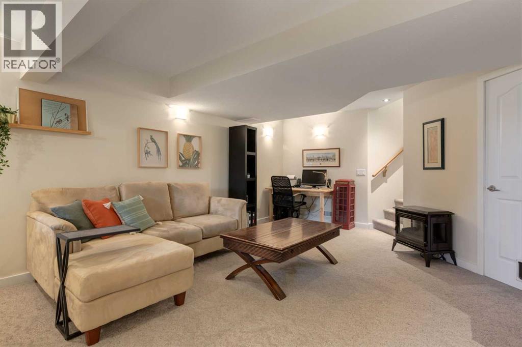 21 Springbank Rise Sw, Calgary, Alberta  T3H 4L9 - Photo 31 - A2255446