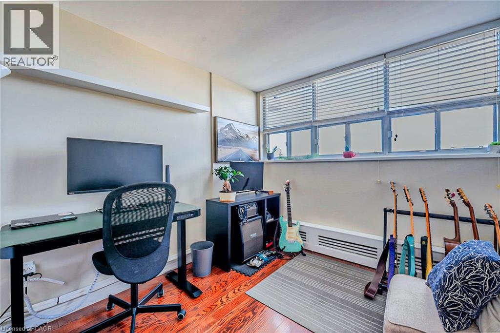 212 Kerr Street Unit# 904, Oakville, Ontario  L6K 3B1 - Photo 9 - 40789568