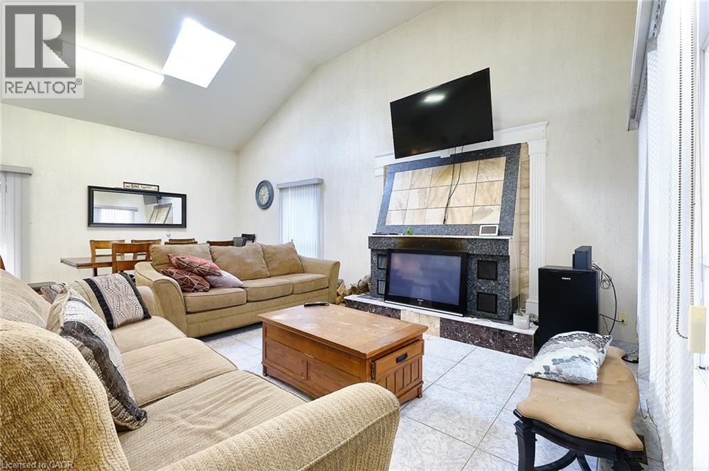 13 Balsam Avenue, Woodland Beach, Ontario L0L 2T0 - Photo 7 - 40789927