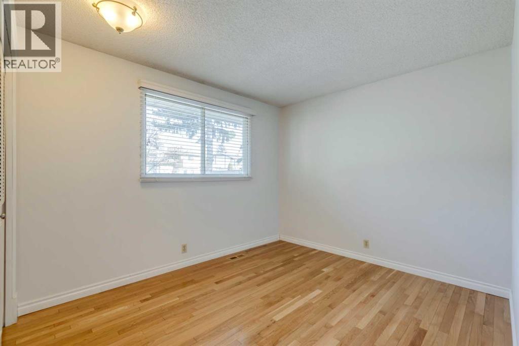 203 Edgeland Road Nw, Calgary, Alberta  T3A 2Y3 - Photo 21 - A2270924