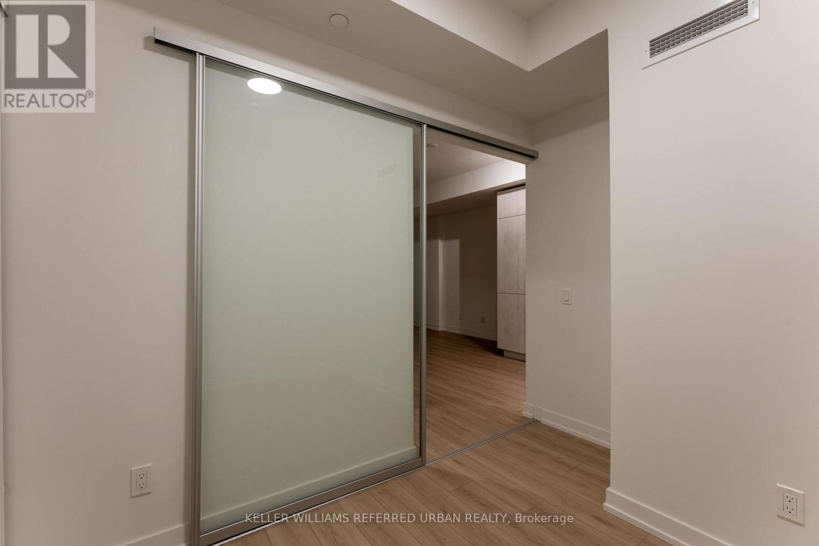 406 - 35 Parliament Street, Toronto, Ontario  M5A 0Z5 - Photo 9 - C12571236