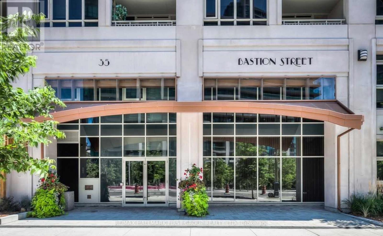 604 - 35 Bastion Street, Toronto, Ontario  M5V 0C1 - Photo 2 - C12571294