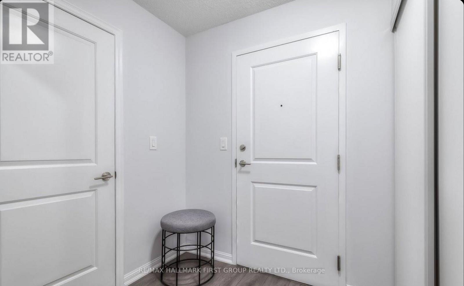 604 - 35 Bastion Street, Toronto, Ontario  M5V 0C1 - Photo 4 - C12571294