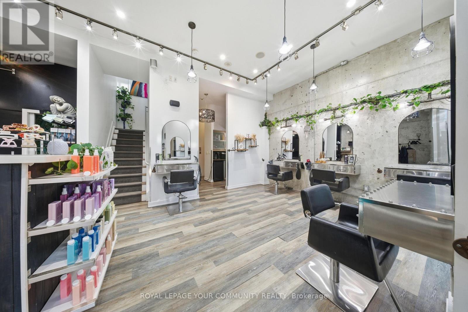 Th G05 - 40 Fort York Boulevard, Toronto, Ontario  M5V 3Z3 - Photo 3 - C12571308