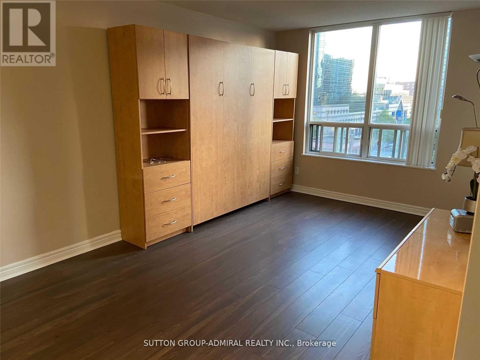 817 - 28 Empress Avenue, Toronto, Ontario  M2N 6Z7 - Photo 6 - C12571322