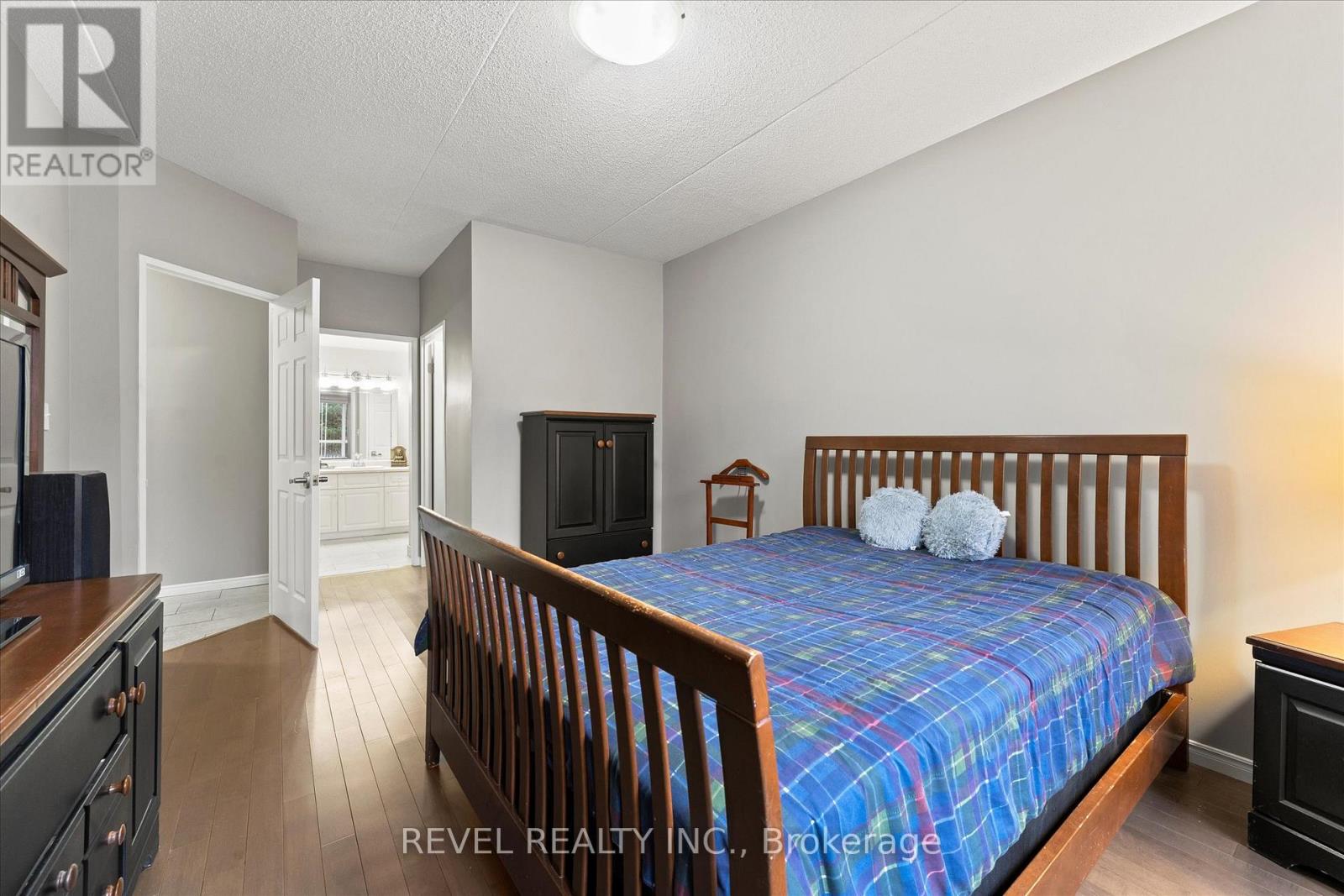 304 - 1885 Normandy Street, Lasalle, Ontario N9H 1P9 - Photo 16 - X12571378