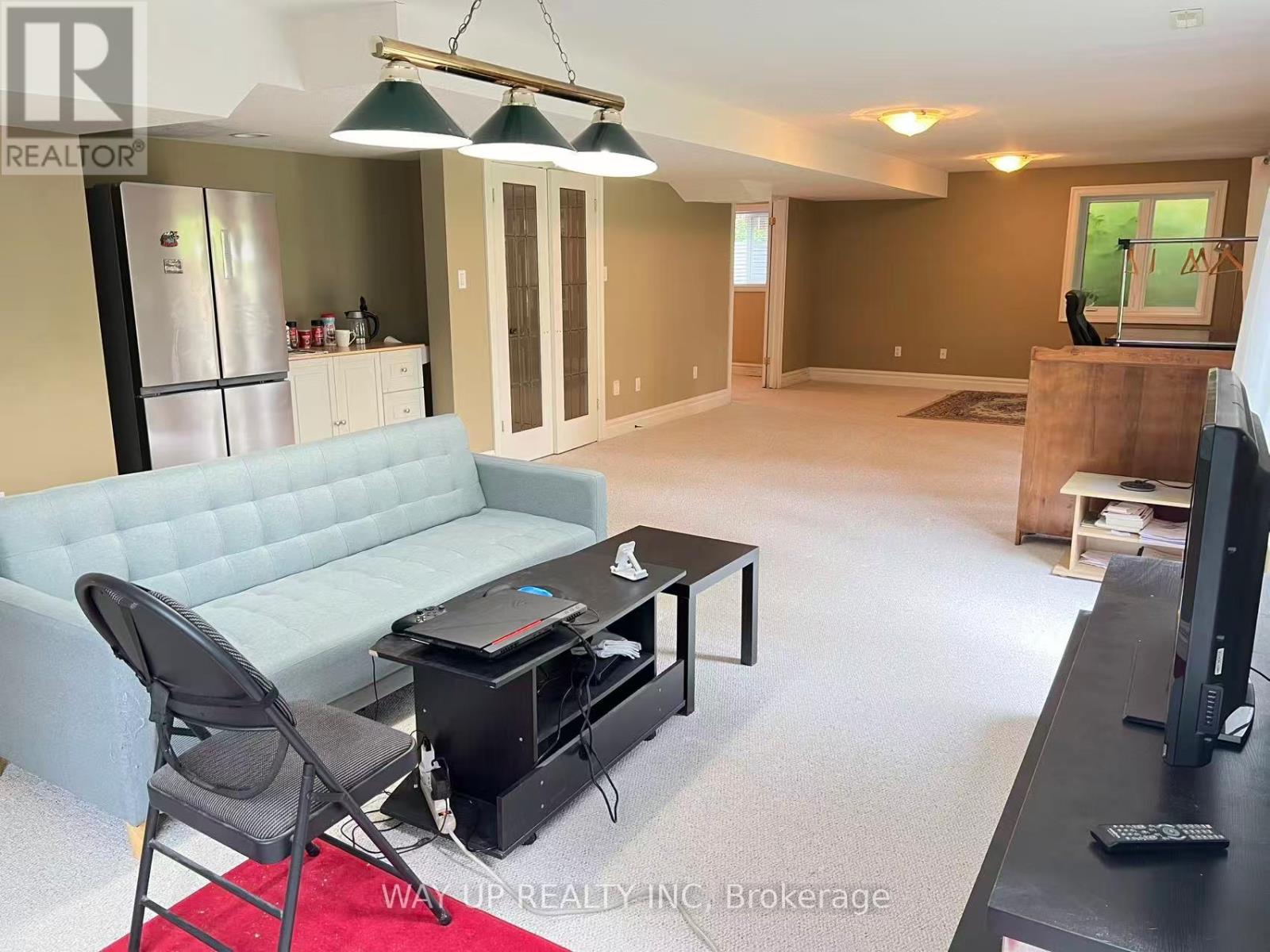 Lower Level - 401 Kingbird Court, London North, Ontario N5X 4H6 - Photo 4 - X12571544