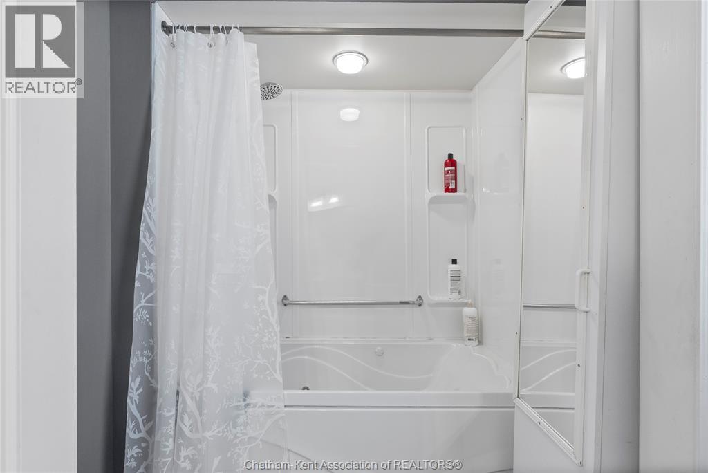 207-209 Inshes Avenue, Chatham, Ontario N7M 2Z5 - Photo 33 - 25029431