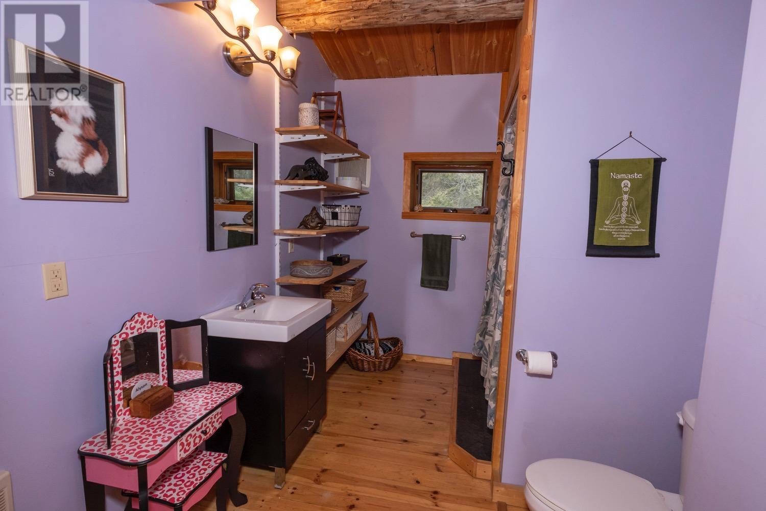 245 Gus Wouri Rd, Thunder Bay, Ontario  P7G 2G6 - Photo 17 - TB253534