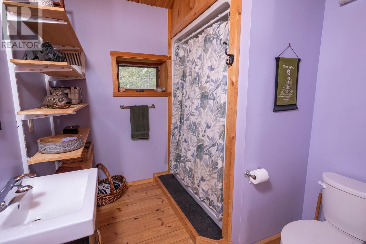 245 Gus Wouri Rd, Thunder Bay, Ontario  P7G 2G6 - Photo 18 - TB253534