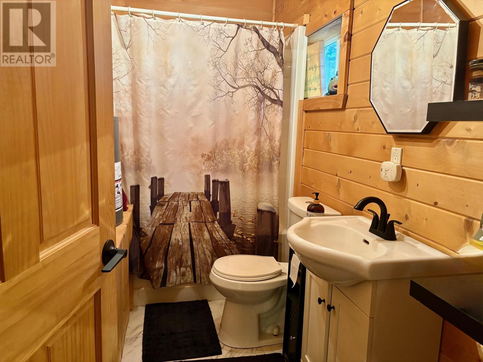 245 Gus Wouri Rd, Thunder Bay, Ontario  P7G 2G6 - Photo 44 - TB253534