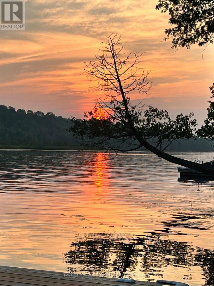 340 Wurm Road, Magnetawan, Ontario  P0A 1P0 - Photo 50 - X12454665