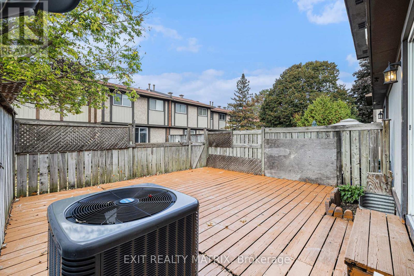 23 Pickford Drive, Ottawa, Ontario  K2L 2C1 - Photo 31 - X12571340