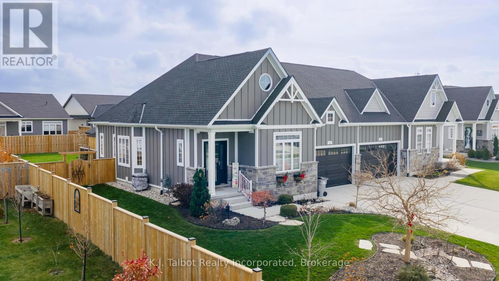 18 Tattersall Lane, Lambton Shores, Ontario  N0M 1T0 - Photo 40 - X12546666