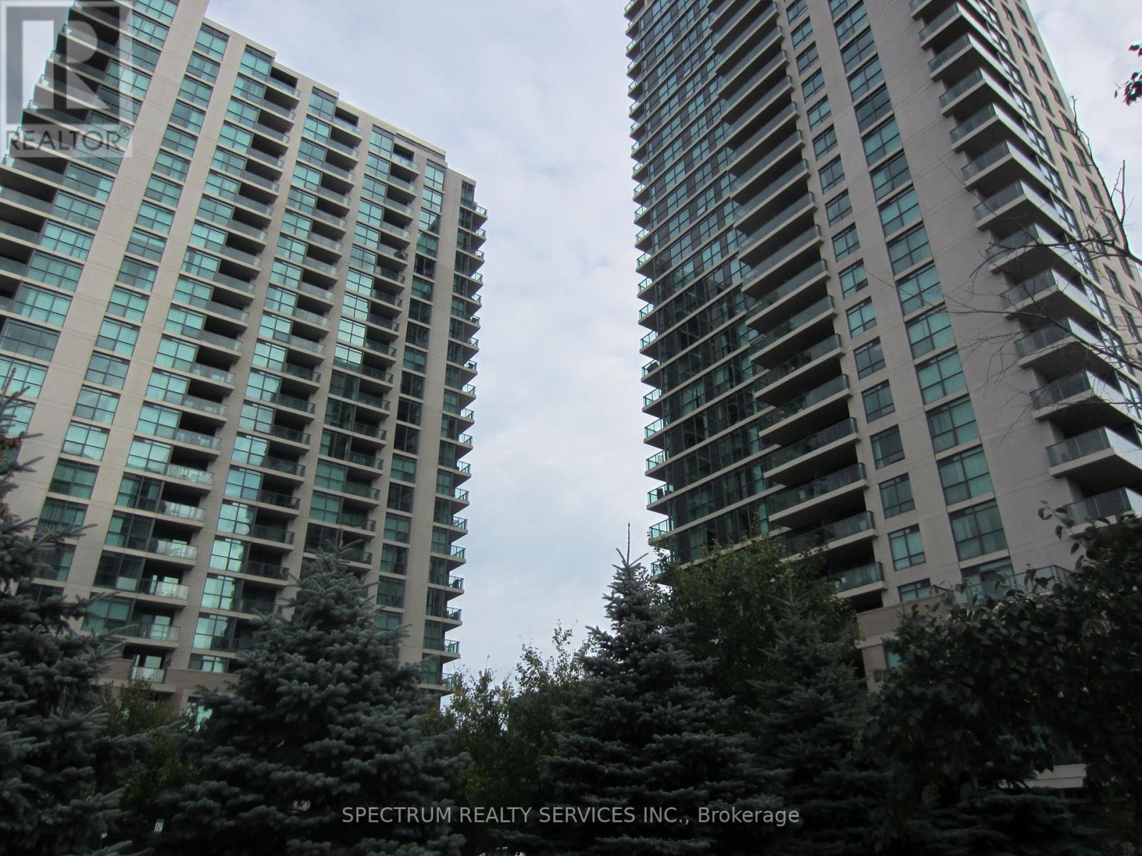 708 - 215 Sherway Gardens, Toronto, Ontario  M9C 0A4 - Photo 3 - W12566668