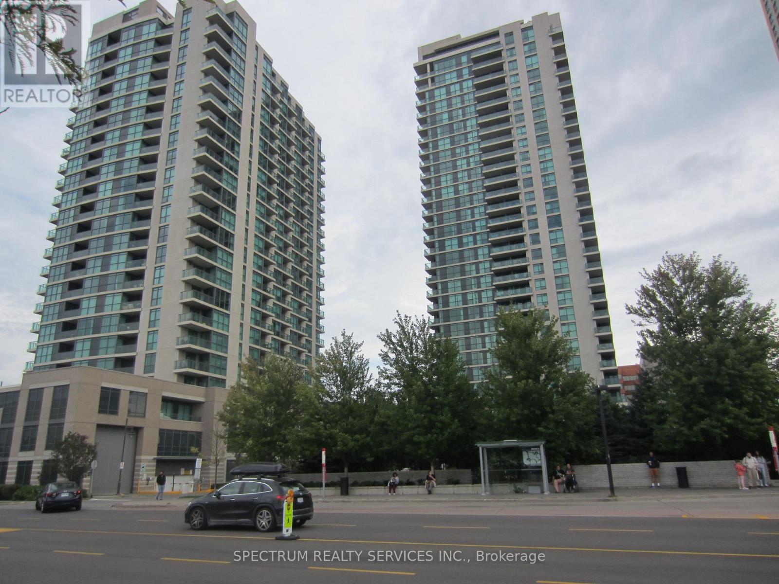 708 - 215 SHERWAY GARDENS, Toronto, Ontario