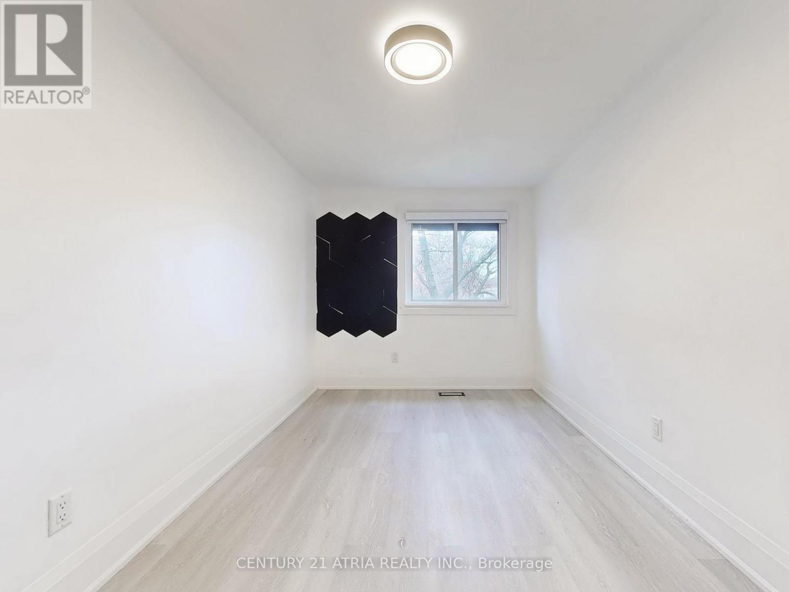 9 - 189 Springhead Gardens, Richmond Hill, Ontario  L4C 5C7 - Photo 15 - N12571272