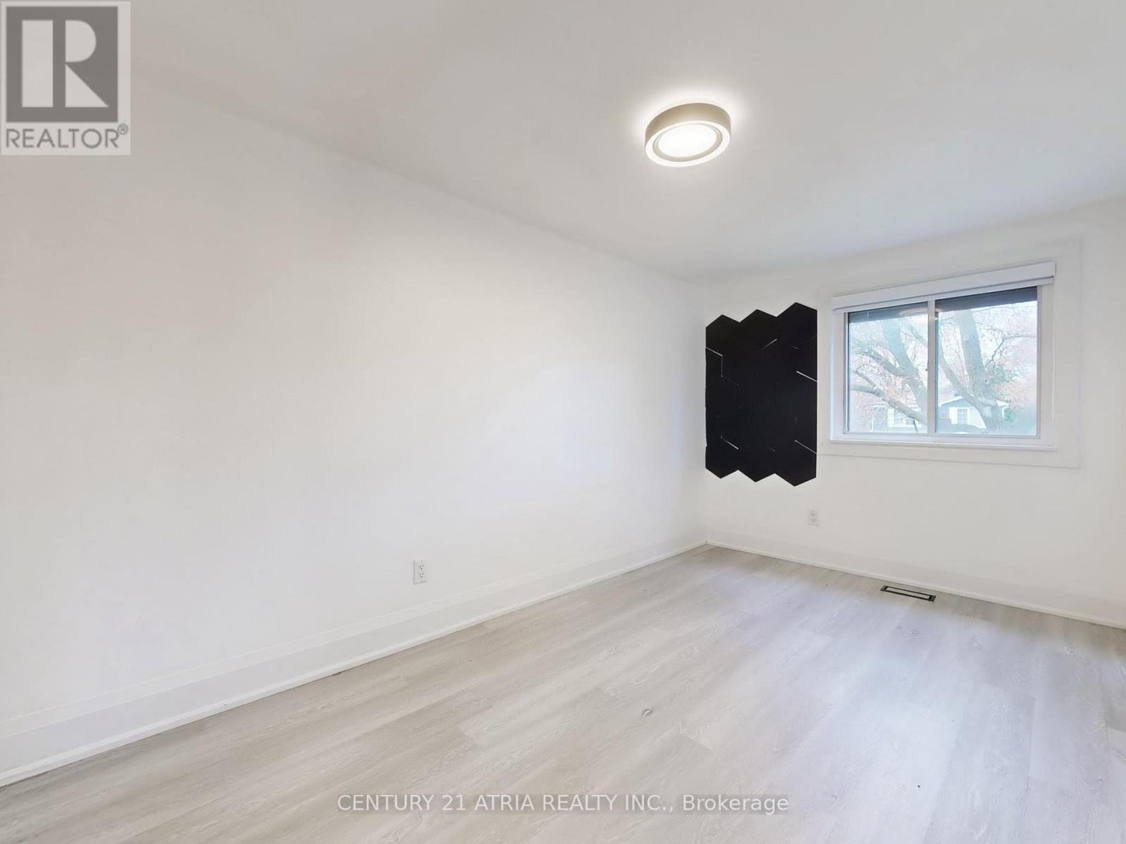 9 - 189 Springhead Gardens, Richmond Hill, Ontario  L4C 5C7 - Photo 16 - N12571272