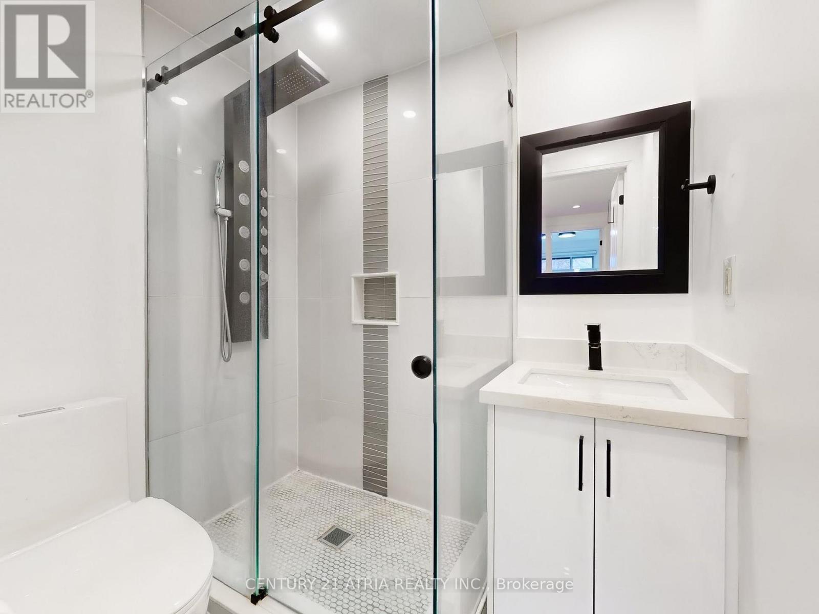 9 - 189 Springhead Gardens, Richmond Hill, Ontario  L4C 5C7 - Photo 21 - N12571272