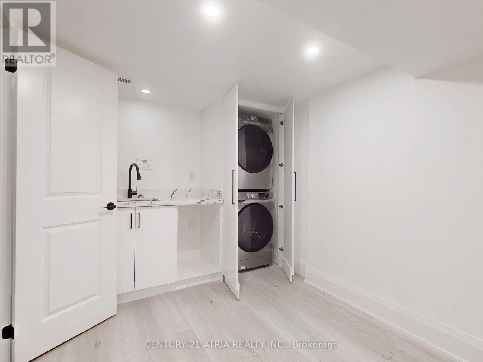 9 - 189 Springhead Gardens, Richmond Hill, Ontario  L4C 5C7 - Photo 28 - N12571272