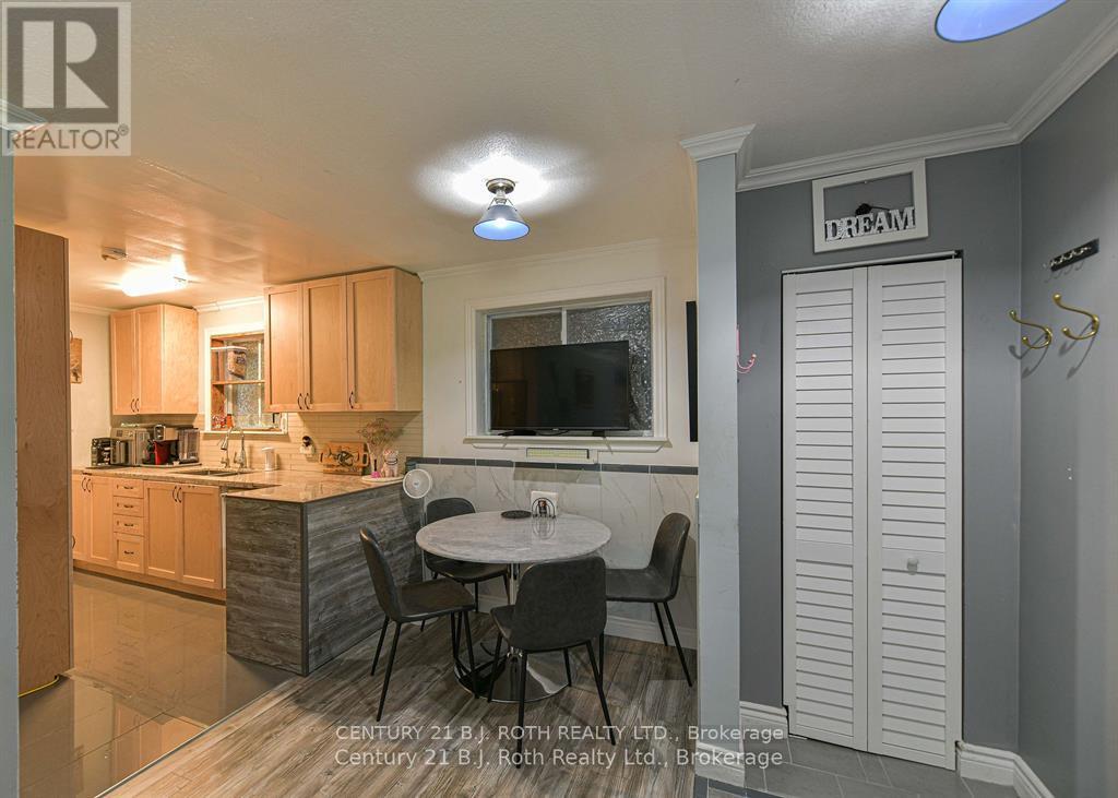 29 Quinn Avenue, Orillia, Ontario  L3V 3H6 - Photo 14 - S12571198