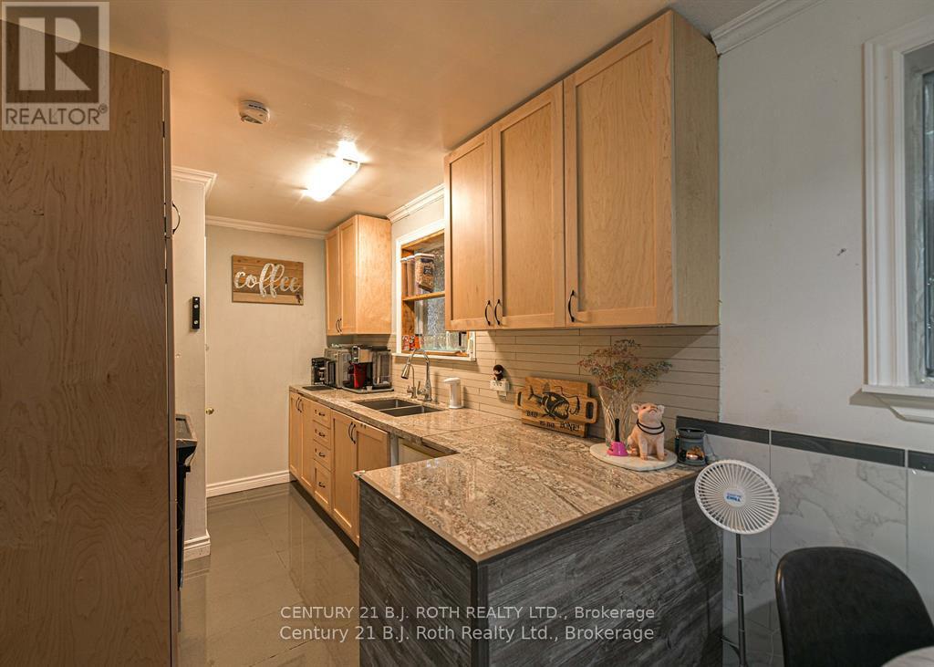 29 Quinn Avenue, Orillia, Ontario  L3V 3H6 - Photo 15 - S12571198