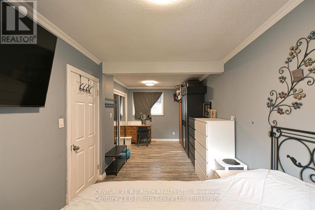 29 Quinn Avenue, Orillia, Ontario  L3V 3H6 - Photo 33 - S12571198