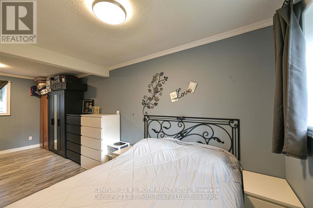 29 Quinn Avenue, Orillia, Ontario  L3V 3H6 - Photo 34 - S12571198