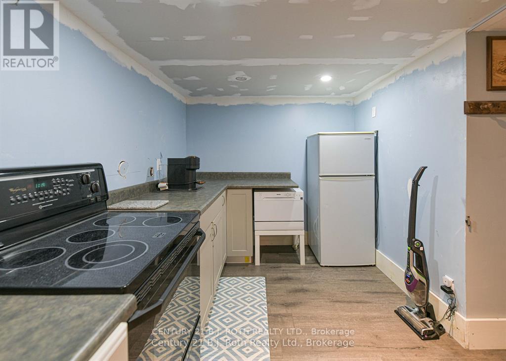 29 Quinn Avenue, Orillia, Ontario  L3V 3H6 - Photo 50 - S12571198