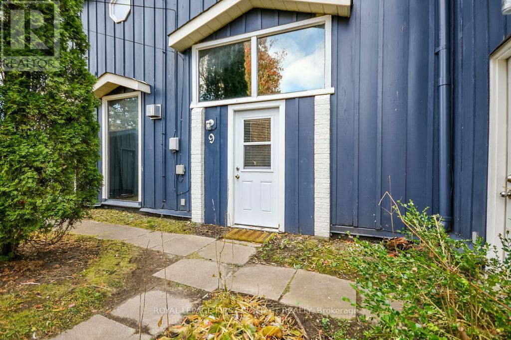 3071 Mosley Street, Wasaga Beach, Ontario  L9Z 1W7 - Photo 15 - S12571288