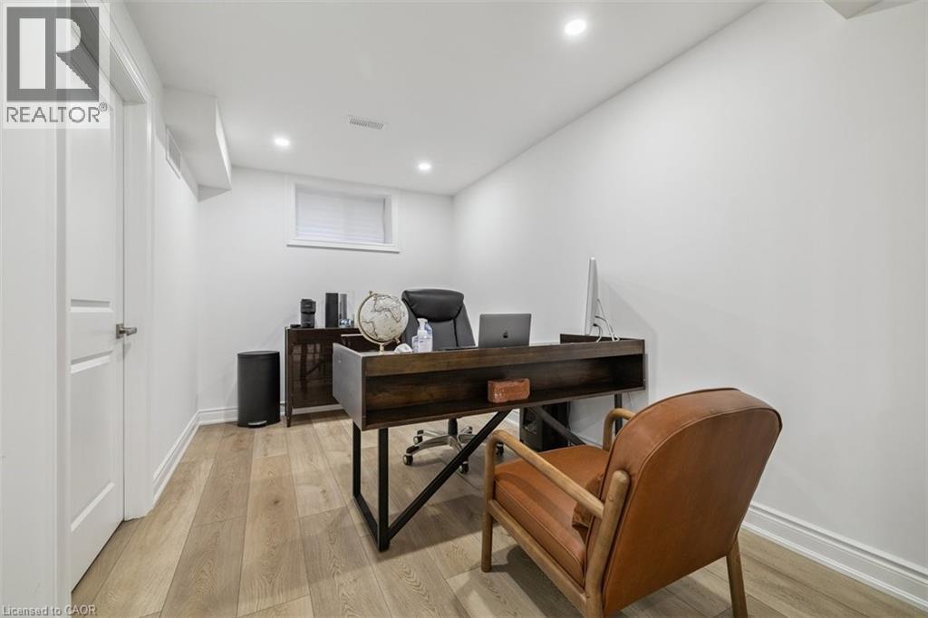 47 Cielo Court, Hamilton, Ontario  L9B 0J1 - Photo 40 - 40790091