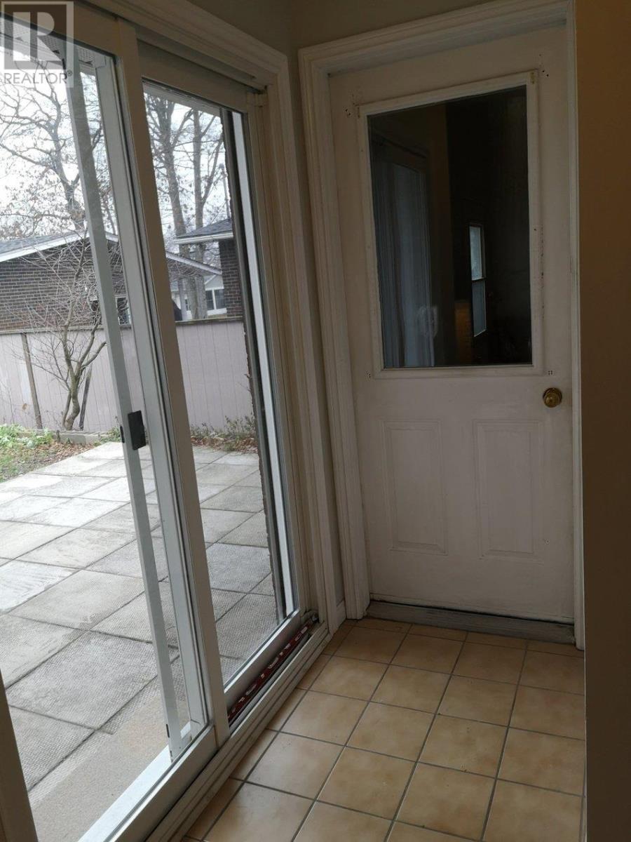 143 Eagle Dr, Sault Ste. Marie, Ontario P6B 6C7 - Photo 13 - SM253324