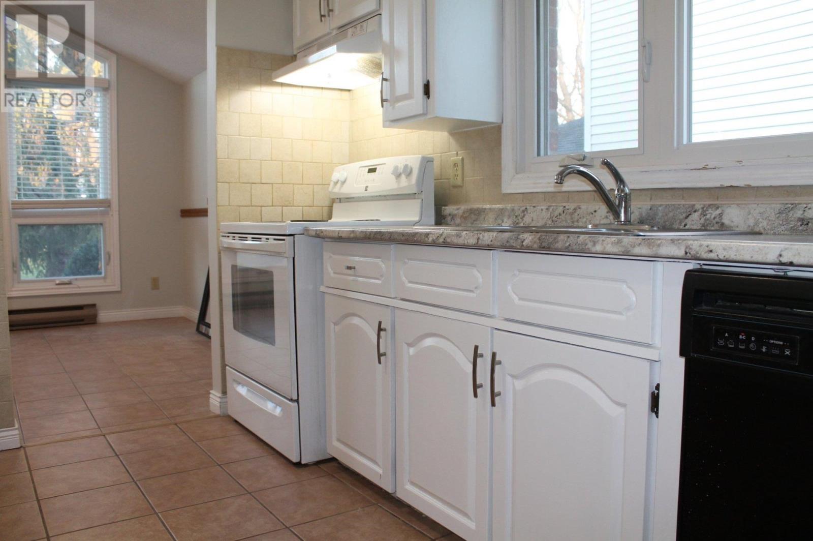 143 Eagle Dr, Sault Ste. Marie, Ontario P6B 6C7 - Photo 17 - SM253324