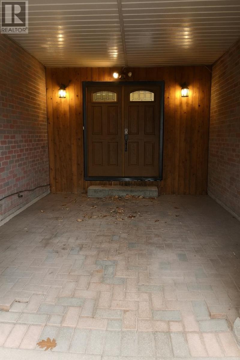 143 Eagle Dr, Sault Ste. Marie, Ontario P6B 6C7 - Photo 3 - SM253324