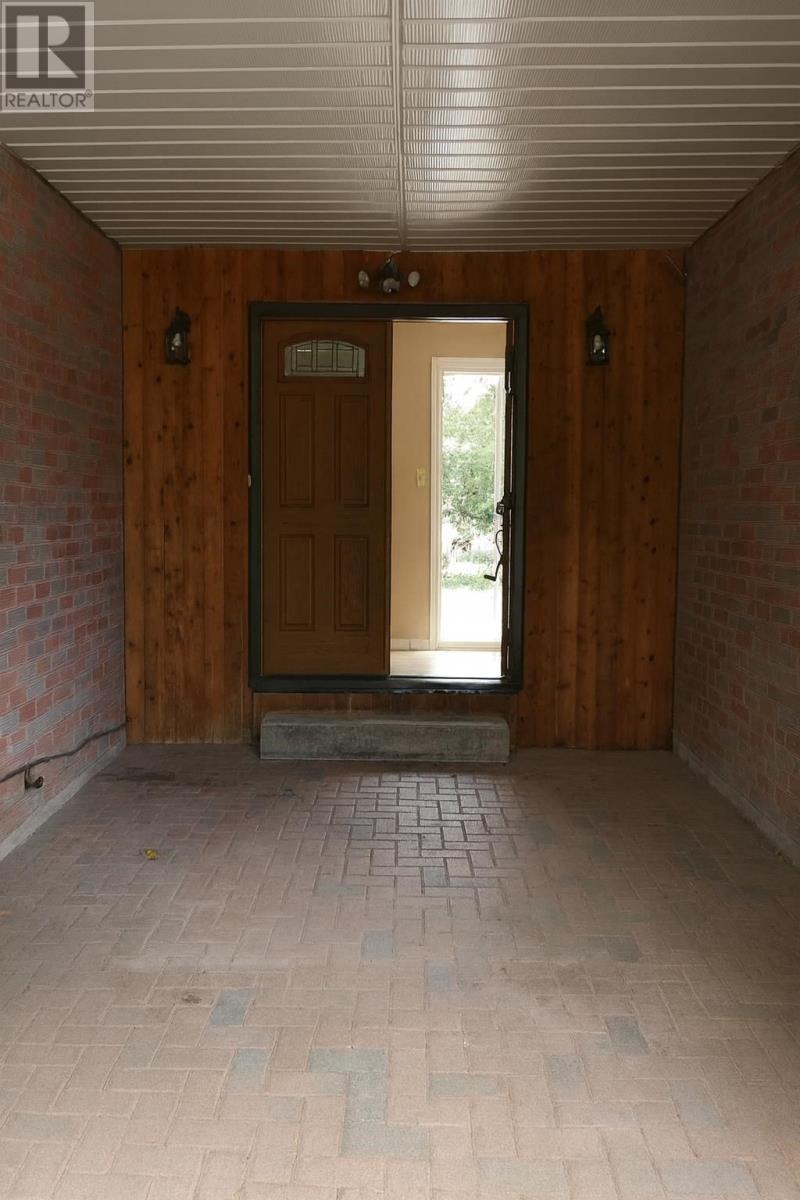 143 Eagle Dr, Sault Ste. Marie, Ontario P6B 6C7 - Photo 5 - SM253324