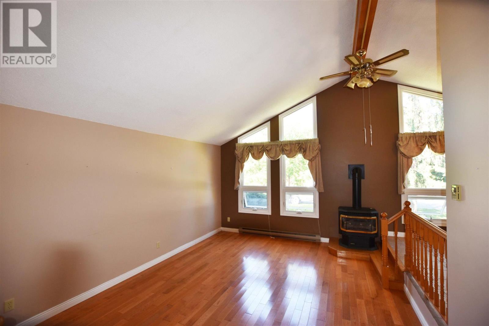 143 Eagle Dr, Sault Ste. Marie, Ontario P6B 6C7 - Photo 8 - SM253324