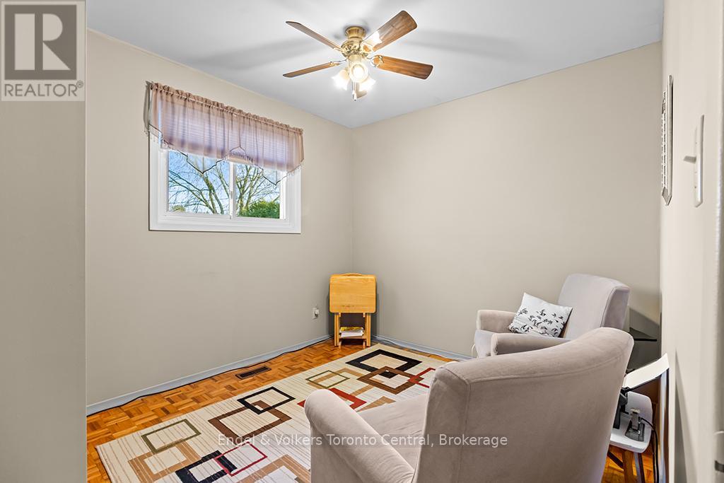 997 15th 'b' Street E, Owen Sound, Ontario N4K 5V7 - Photo 18 - X12571382