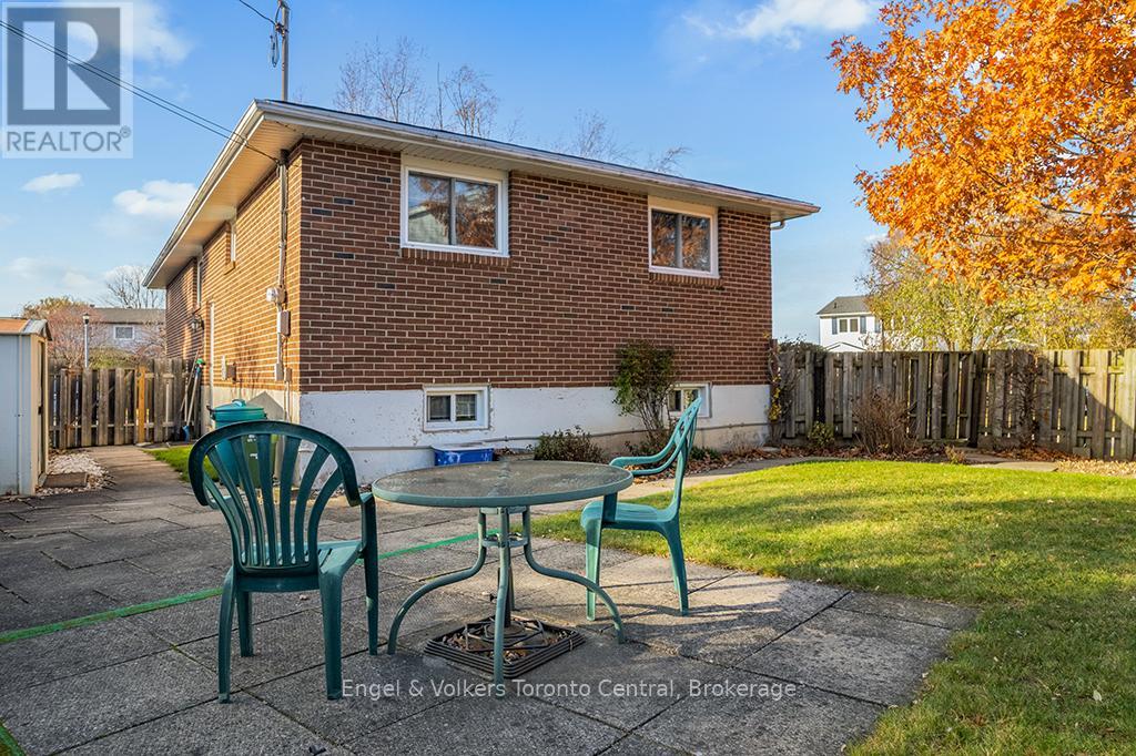 997 15th 'b' Street E, Owen Sound, Ontario N4K 5V7 - Photo 28 - X12571382