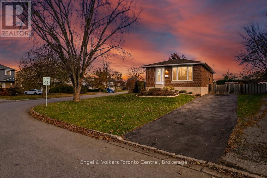 997 15th 'b' Street E, Owen Sound, Ontario N4K 5V7 - Photo 34 - X12571382