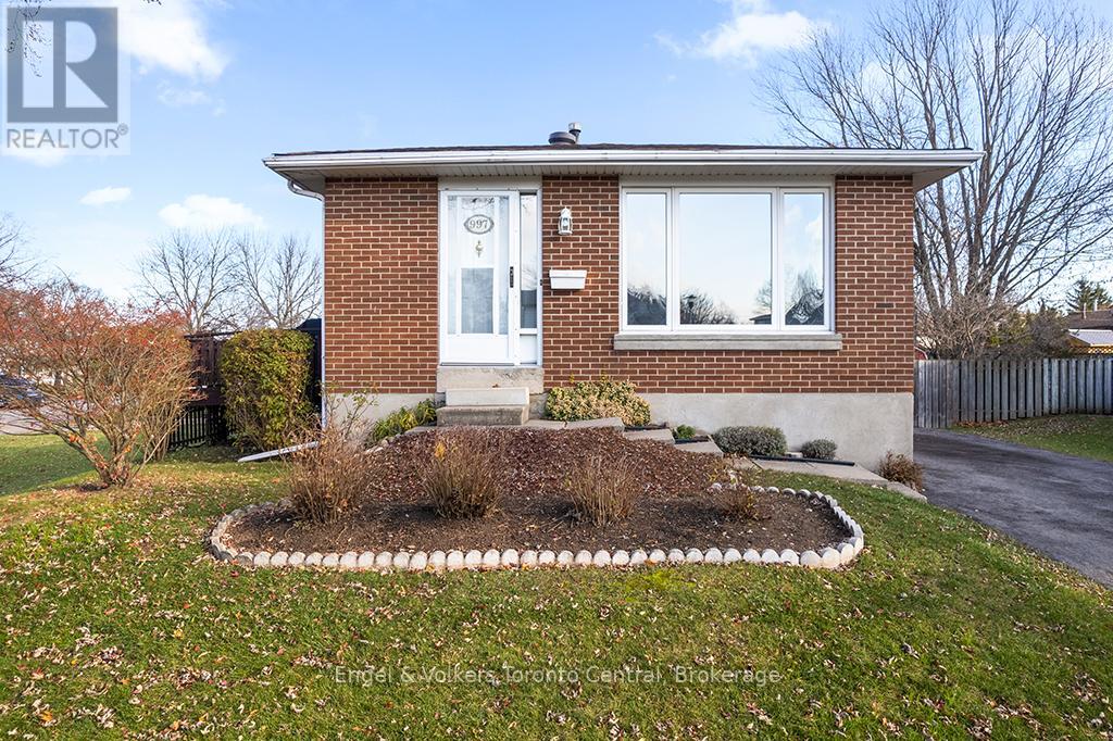 997 15th 'b' Street E, Owen Sound, Ontario N4K 5V7 - Photo 5 - X12571382