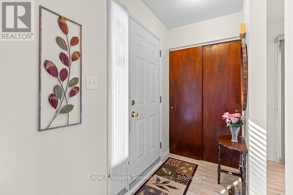 997 15th 'b' Street E, Owen Sound, Ontario N4K 5V7 - Photo 7 - X12571382