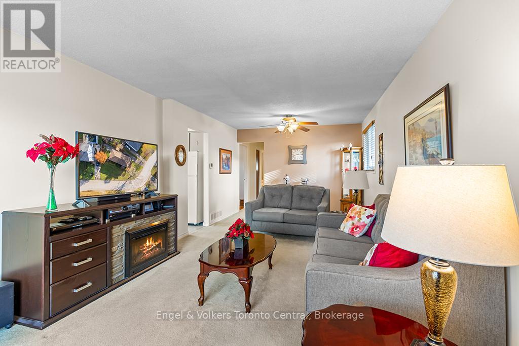 997 15th 'b' Street E, Owen Sound, Ontario N4K 5V7 - Photo 9 - X12571382