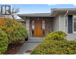 5670 Malibu Terr North Nanaimo