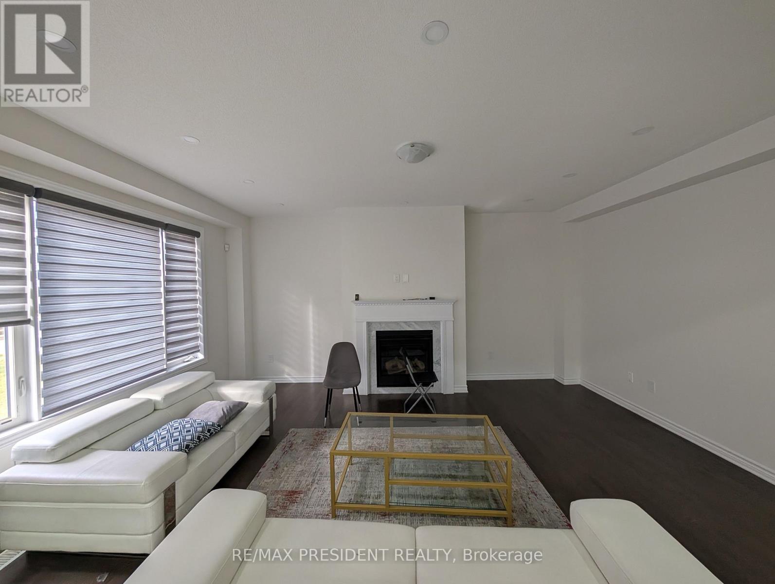 58 Petch Avenue, Caledon, Ontario  L7C 4J8 - Photo 4 - W12571264