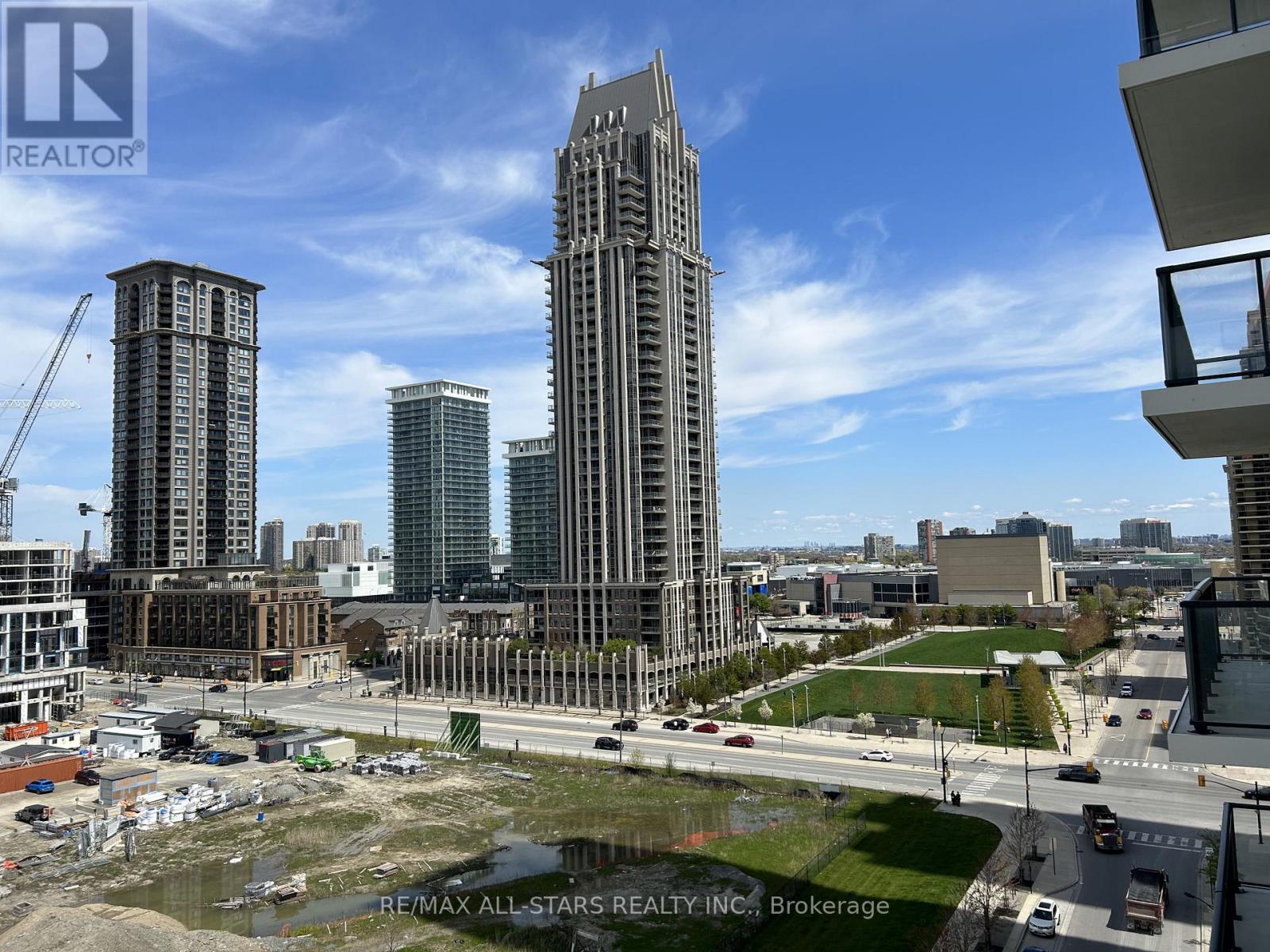 1003 - 4085 Parkside Village Drive, Mississauga, Ontario  L5B 0K9 - Photo 10 - W12571318