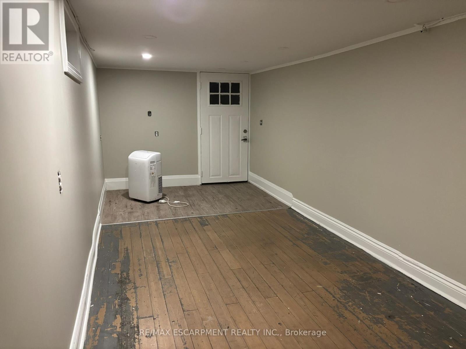 124 Cathcart Street, Hamilton, Ontario  L8L 5A2 - Photo 16 - X12571226