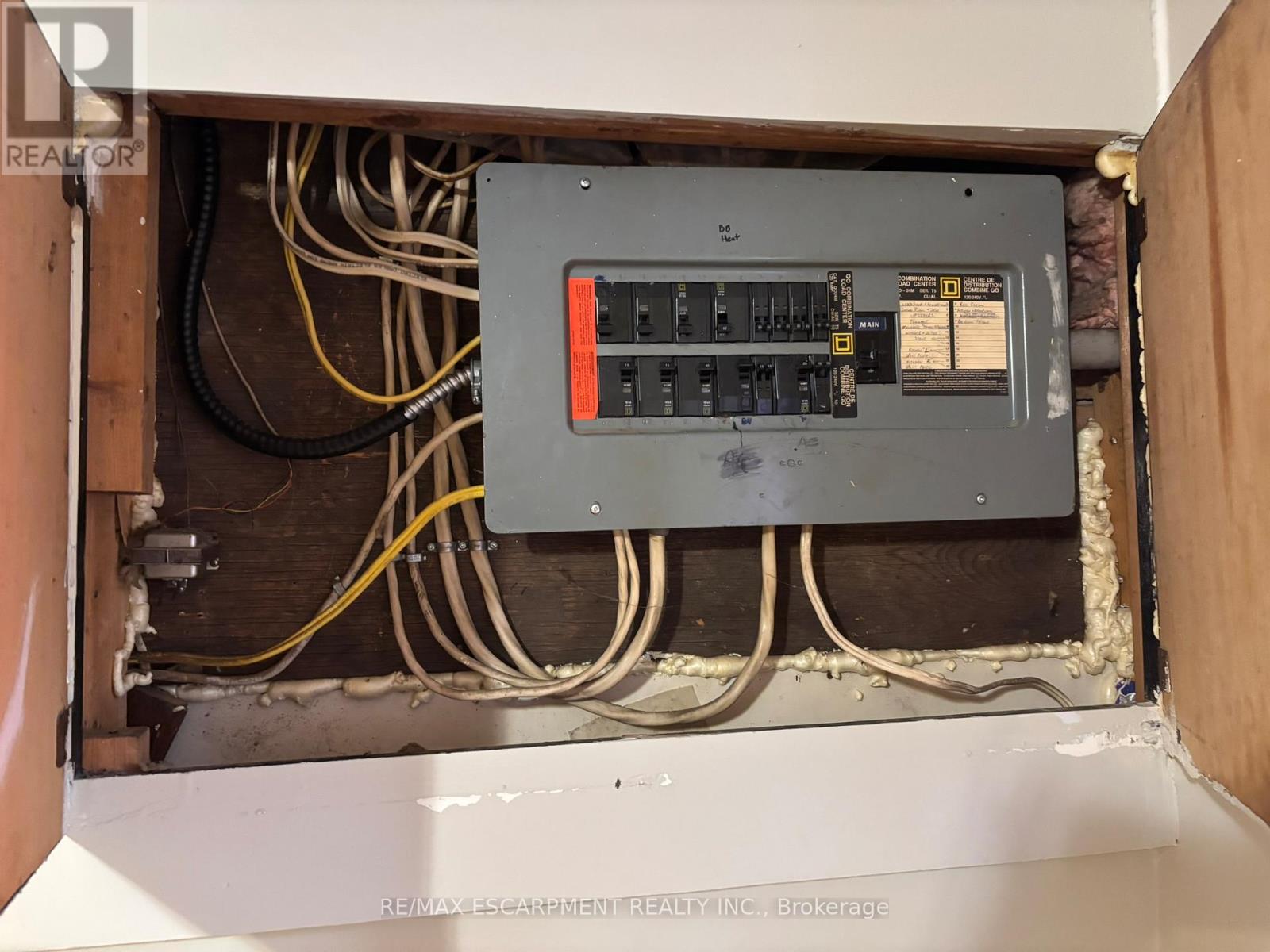 124 Cathcart Street, Hamilton, Ontario  L8L 5A2 - Photo 21 - X12571226